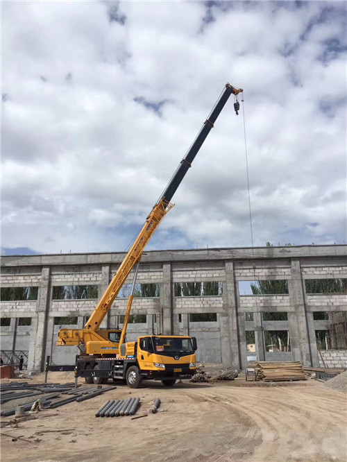 三山区吊装作业前会做设备检查吗？安全保障措施有哪些？
